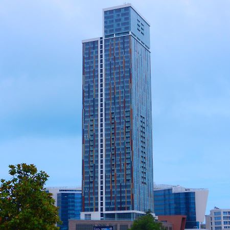 Mimino Apartment Deluxe First Line Batumi Kültér fotó